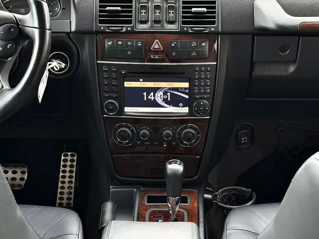 Mercedes-Benz G-Class 2011 2010 G 500