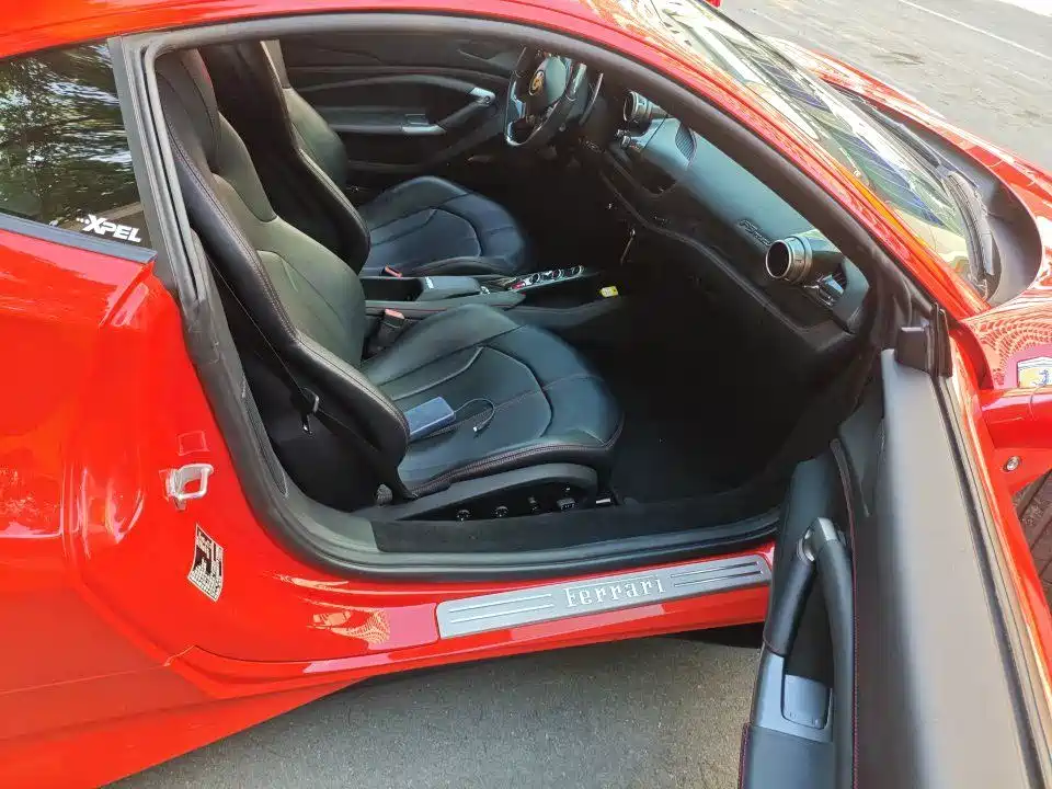 Ferrari F8 2021 2019 Tributo 3.9T V8
