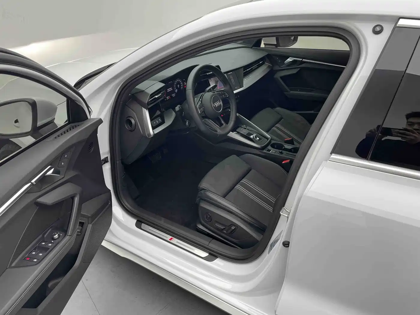 Audi A3 2022 A3L Limousine 35 TFSI Style Sport фото 9