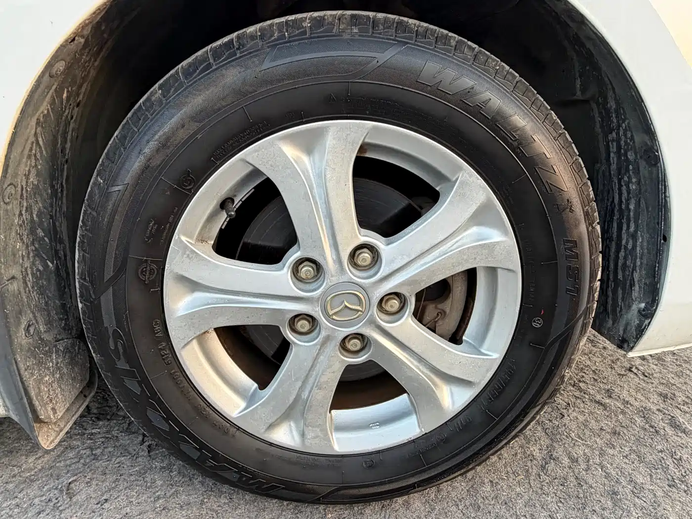 Mazda Mazda3 Axela 2013 2013 Hatchback 1.6L Automatic Elite