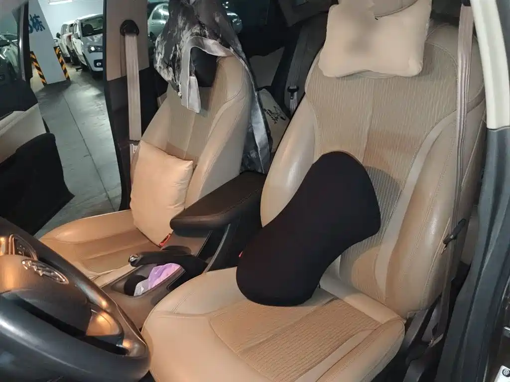 Buick Excelle 2015 15N Automatic Elite фото 8