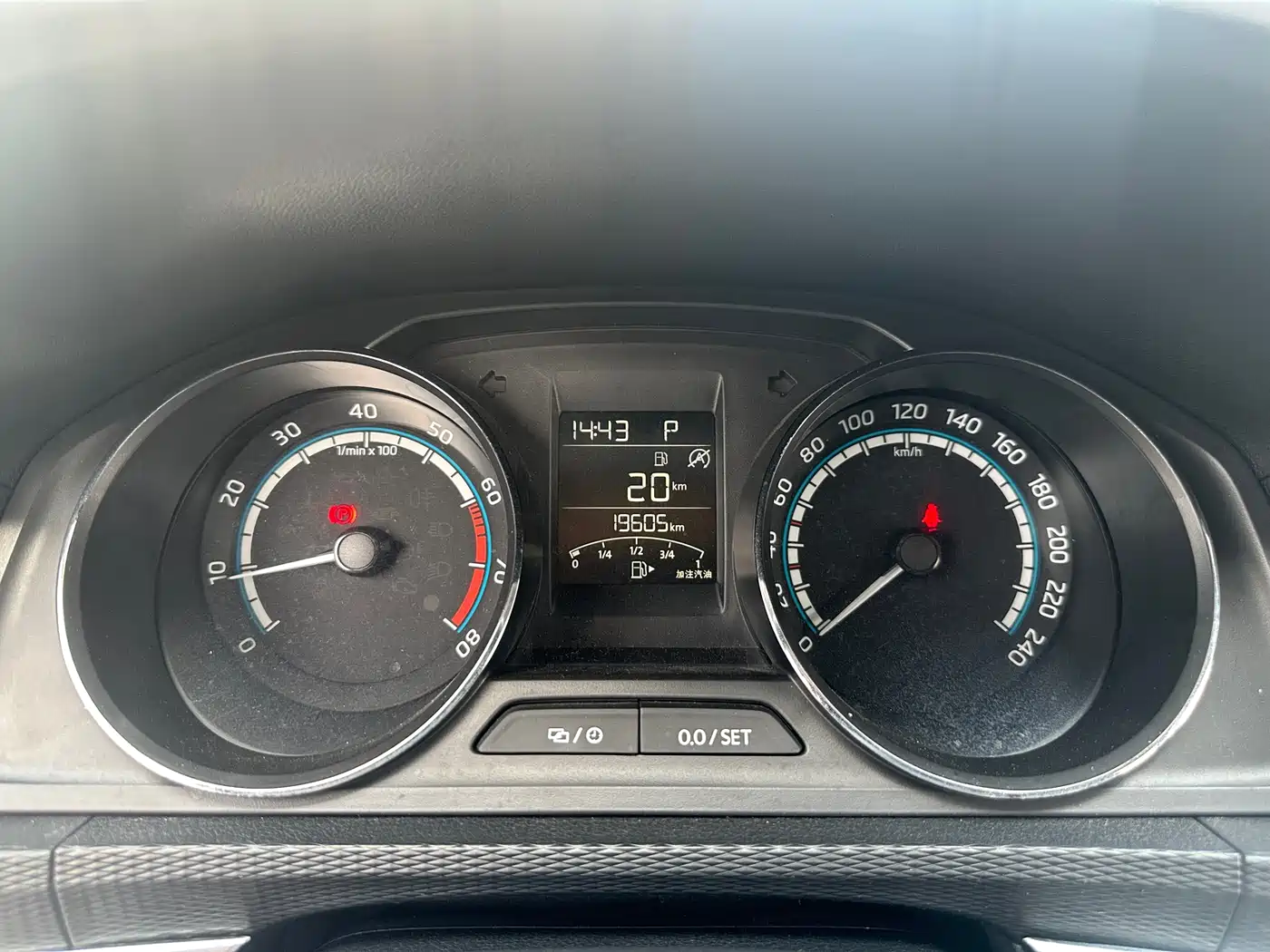 Škoda Kamiq 2023 Facelift 1.5L Auto Comfort Edition фото 10