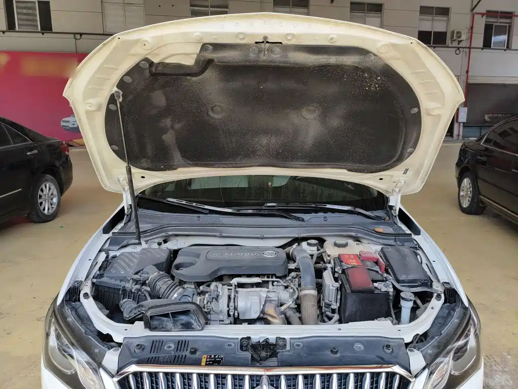 Фото 20 - Buick Excelle