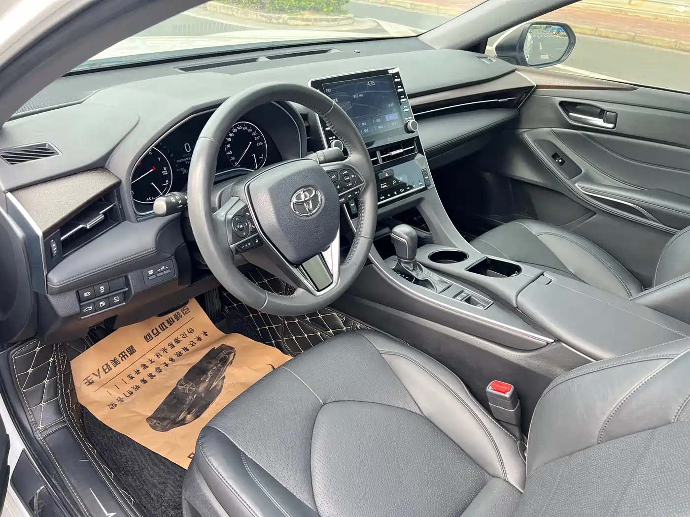 Toyota Avalon 2019 2.0L XLE Premium Edition (China VI) фото 10