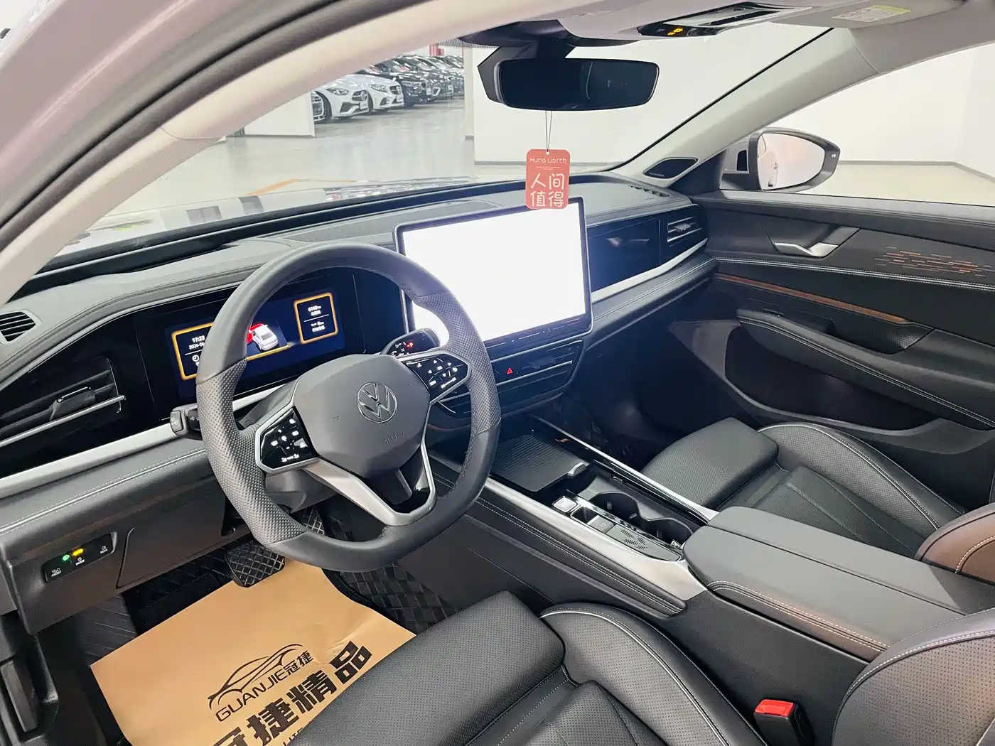 Volkswagen Passat 2025 Pro 380TSI Dragon Prestige Edition фото 6