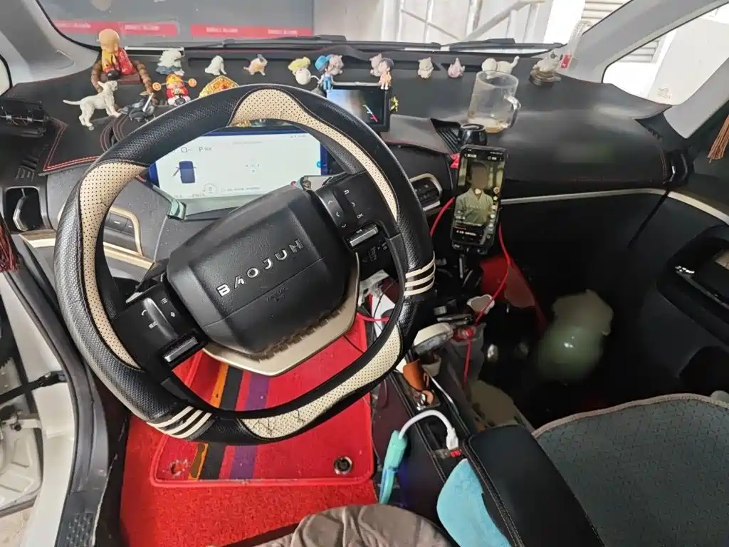 Фото 13 - Baojun KiWi EV