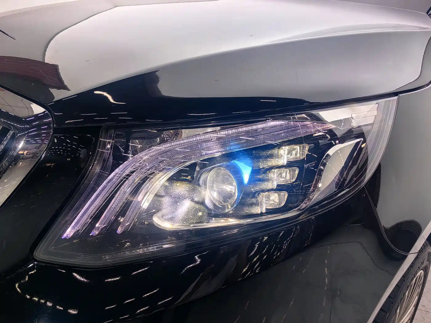 Mercedes-Benz Vito 2021 2.0T Elite 7-Seater фото 18