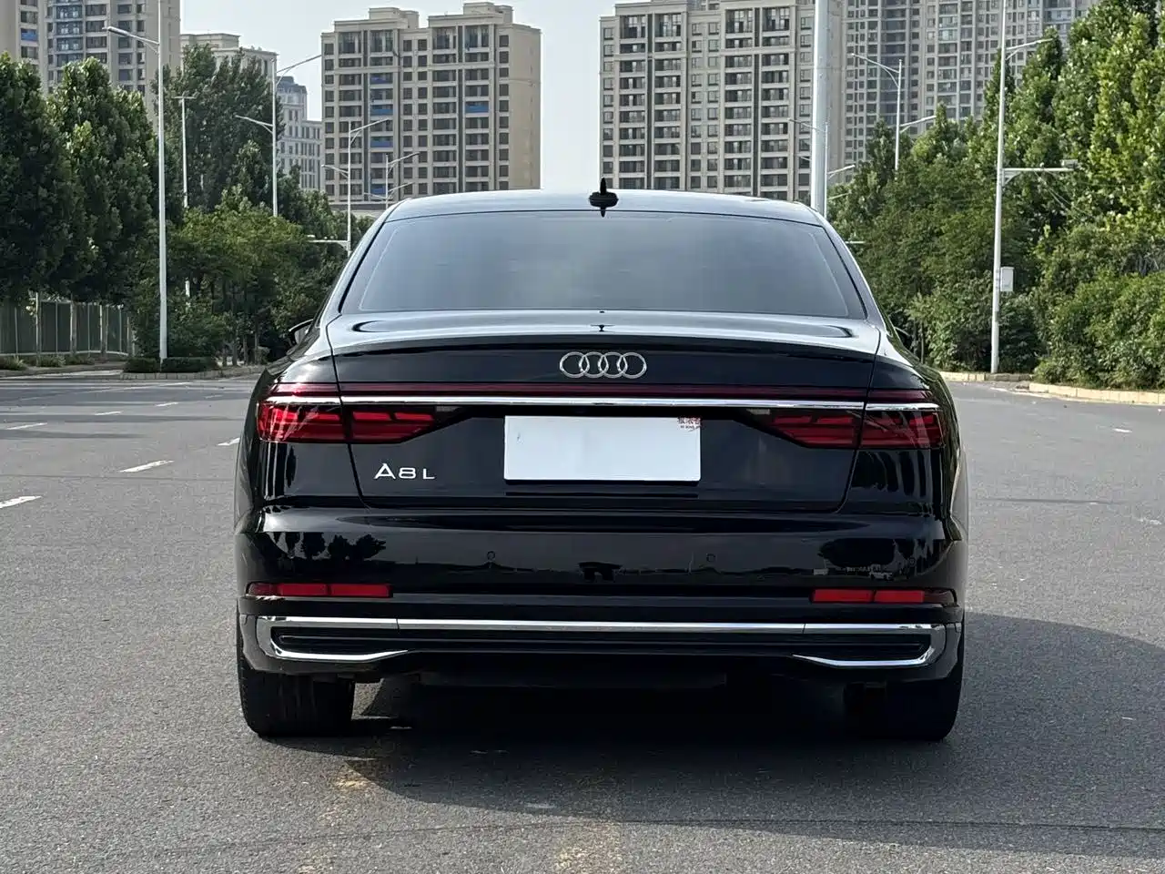 Audi A8 2024 Model A8L 50 TFSI quattro Premium Selection фото 17