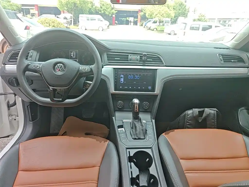 Volkswagen Lamando 2021 230TSI DSG Fashion Edition фото 10
