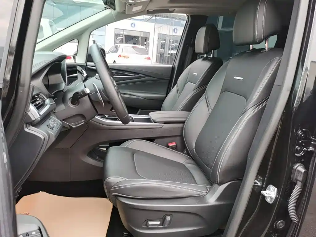 SAIC Maxus Maxus G50 2023 2023 Model PLUS 1.5T Happiness Recommended Auto Cruise Edition