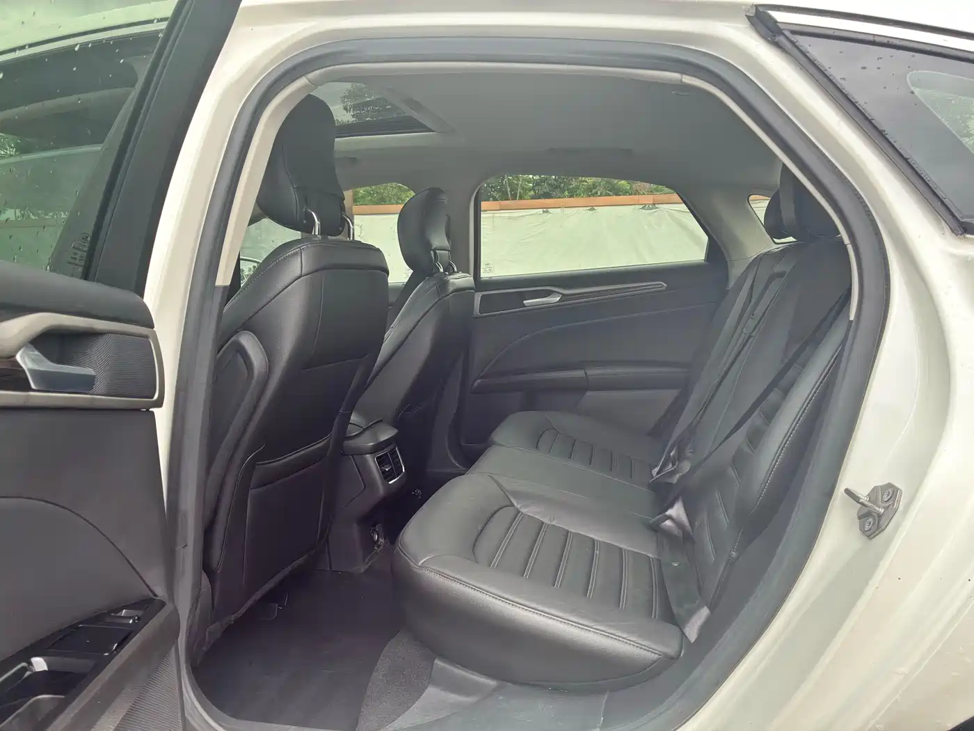 Ford Mondeo 2014 2013 2.0L GTDi200 Fashion