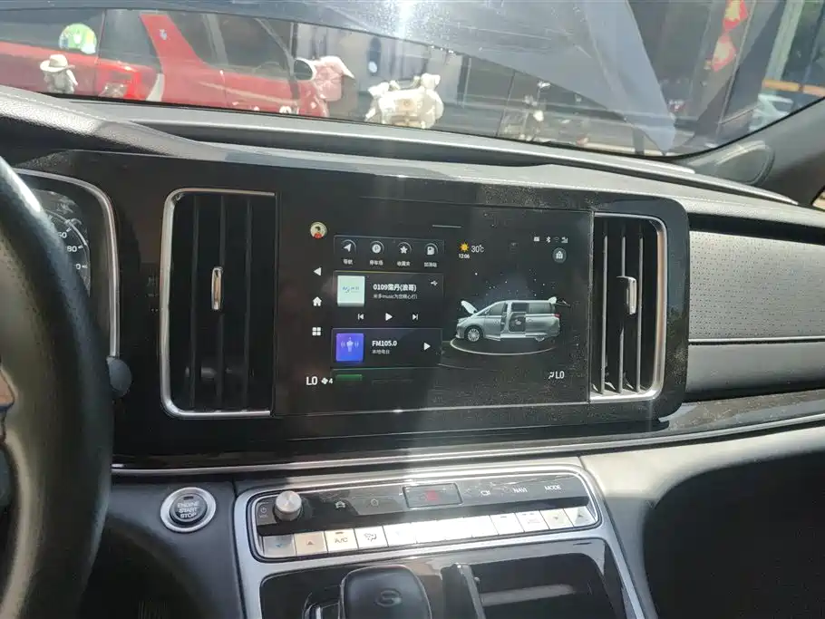 GAC Trumpchi Trumpchi M8 2021 Leading Show Series 390T Ultimate Edition фото 13