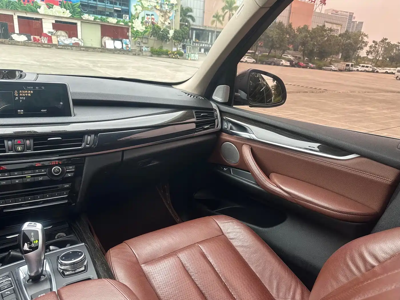 BMW X5 (Import) 2014 xDrive35i Leading фото 17