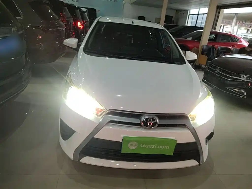 Toyota YARiS L Zhi Xuan 2015 1.5E Auto Charming Edition фото 3