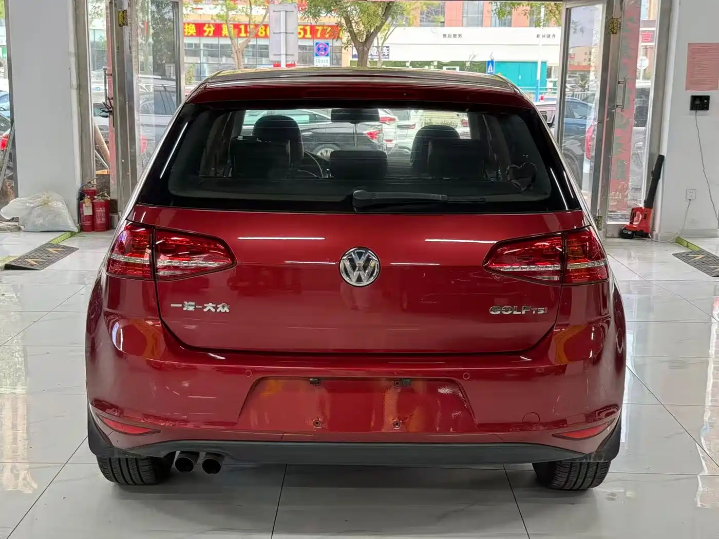Фото 4 - Volkswagen Golf
