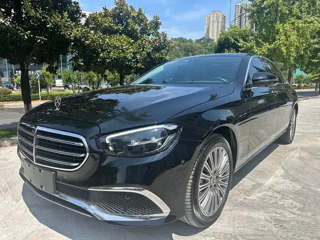 Mercedes-Benz E-Class 2021