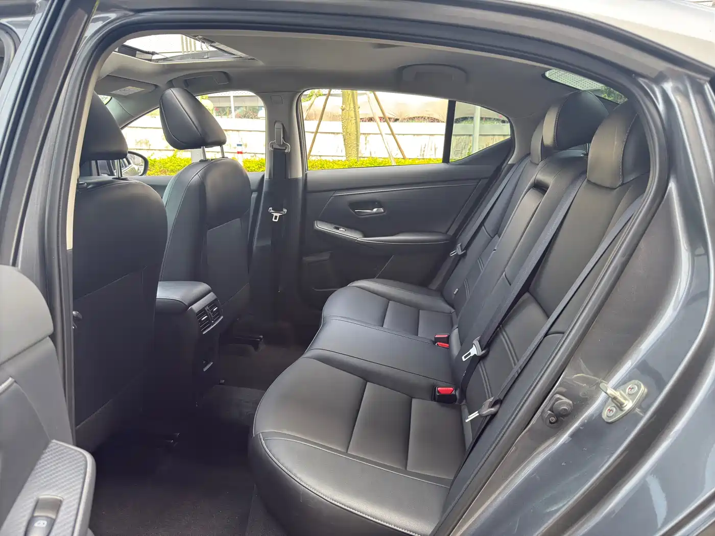Nissan SYLPHY, миниатюра 8