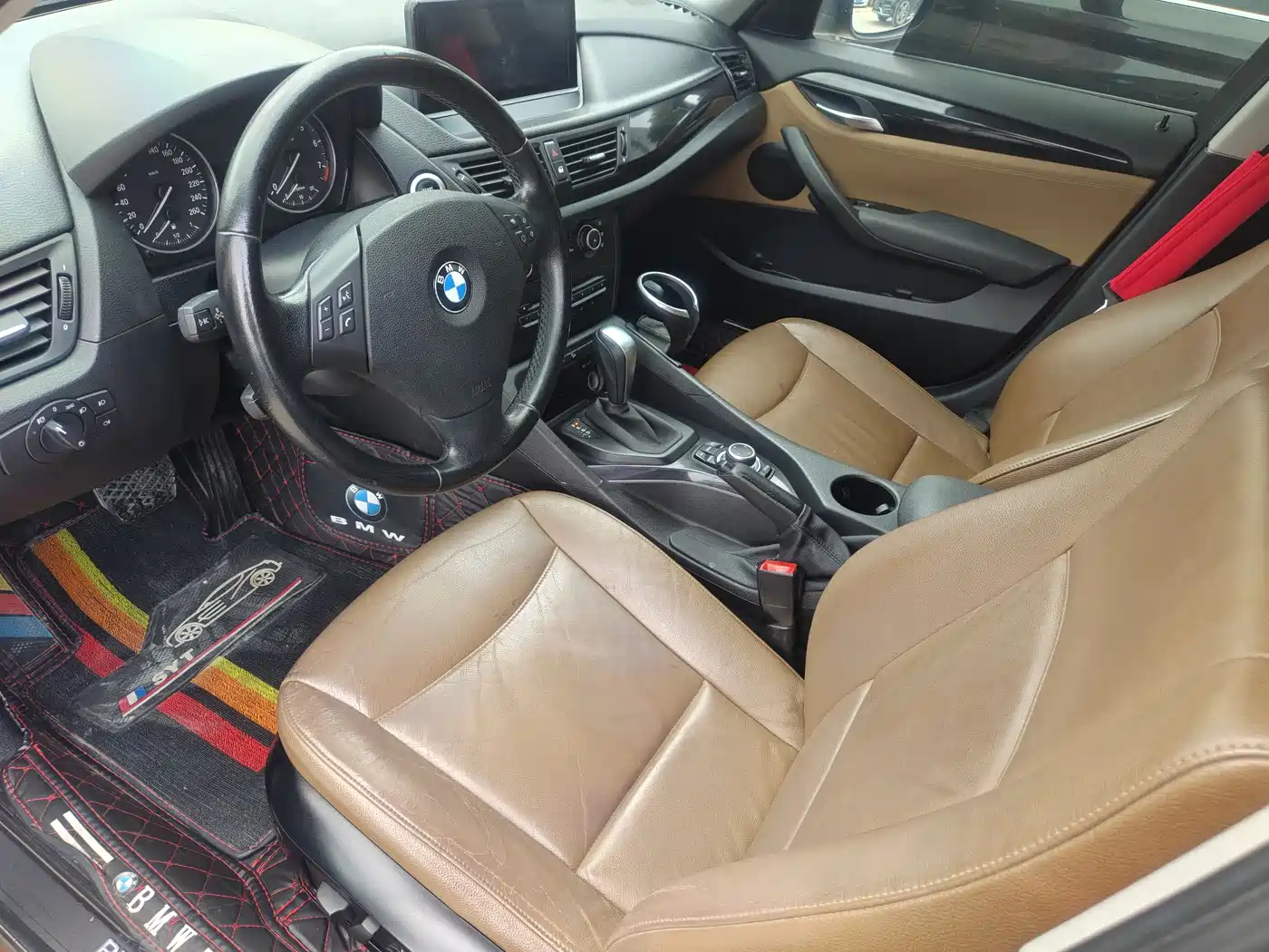 BMW X1 (Import) 2010 xDrive25i фото 21