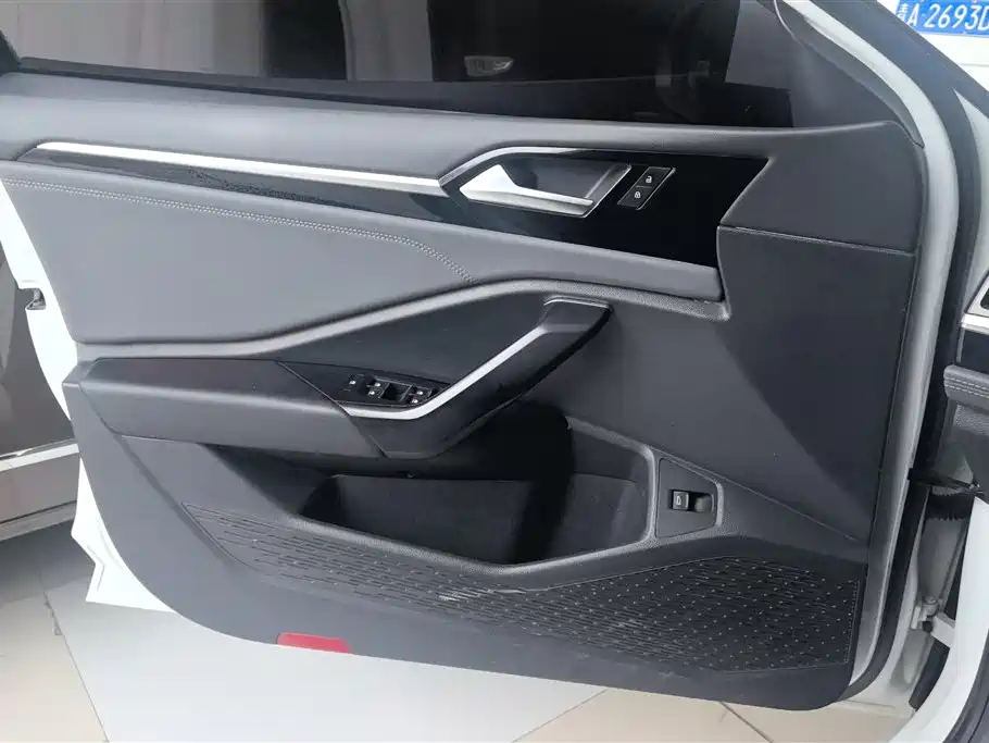 Volkswagen Sagitar 2019 280TSI DSG Luxury China V фото 7