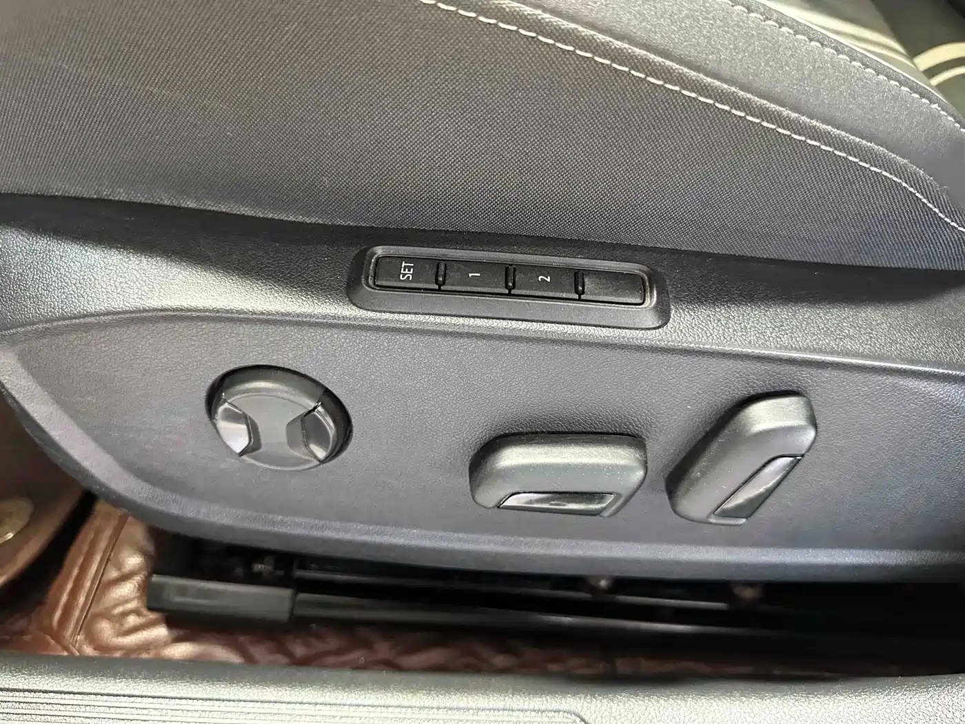 Volkswagen Golf 2021 280TSI DSG R-Line фото 21