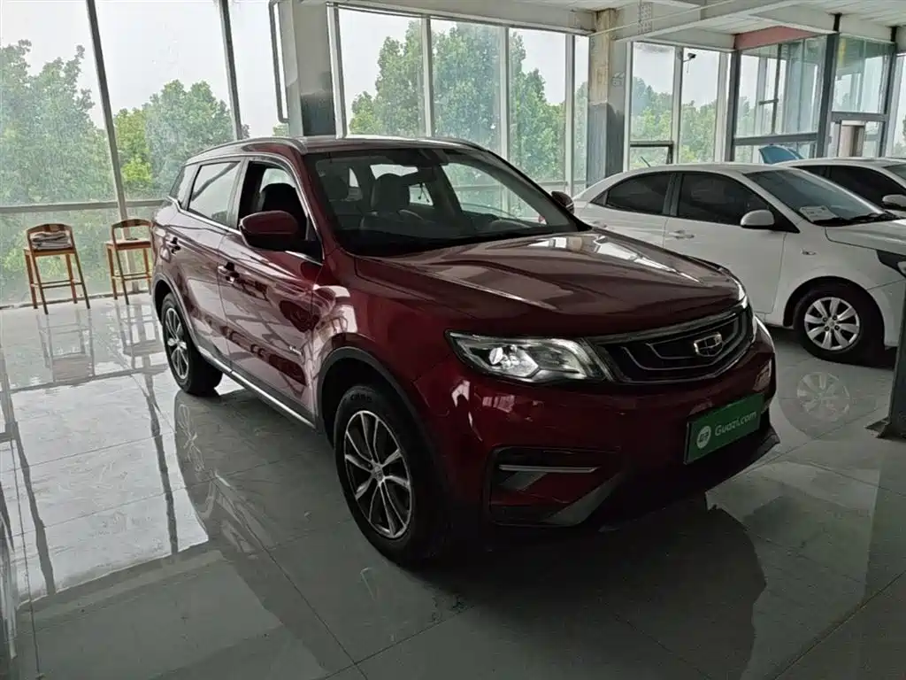 Фото 4 - Geely Boyue
