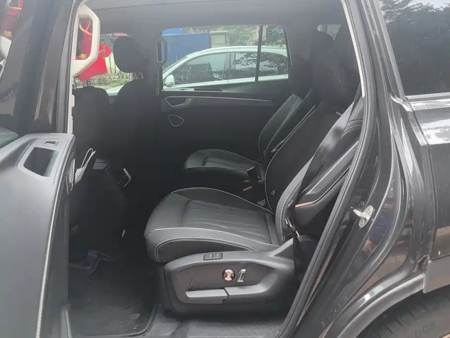 Volkswagen Talagon 2025 2025 Model 450TSI AWD Premium 6-Seater