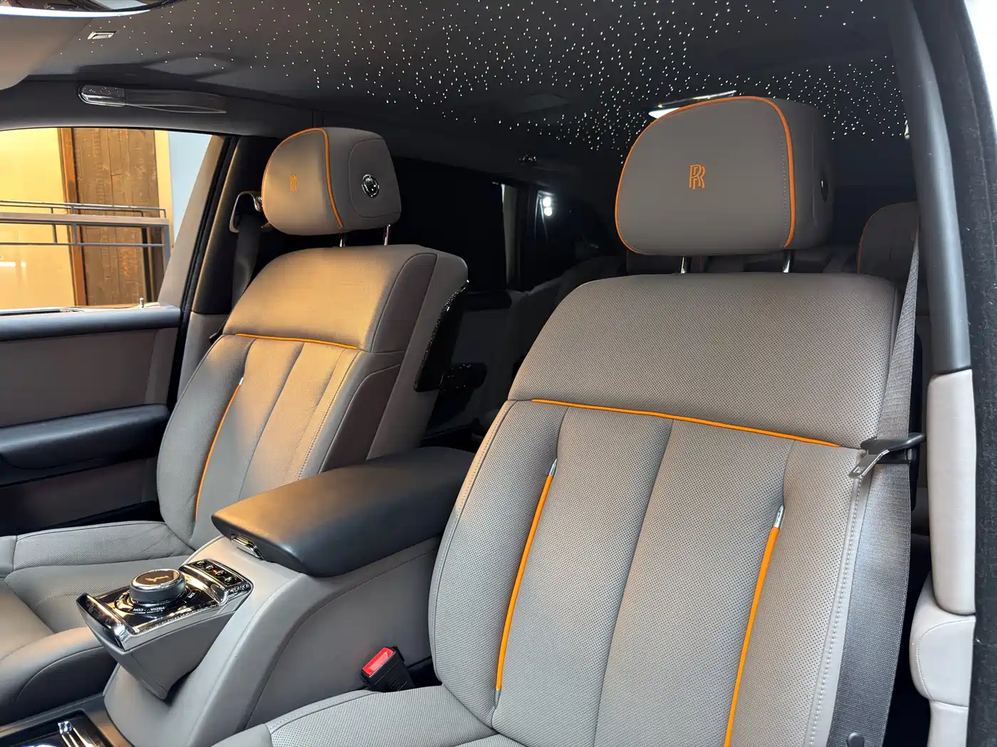 Rolls-Royce Phantom 2018 6.7T Long Wheelbase Version фото 7