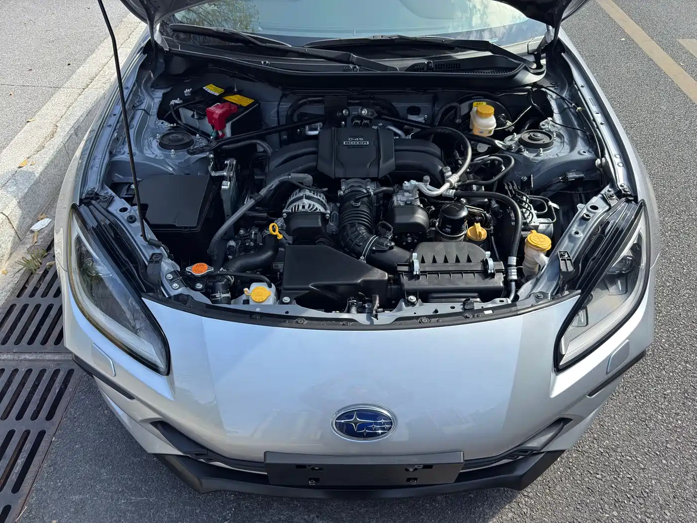 Subaru BRZ 2022 2.4L Manual фото 9