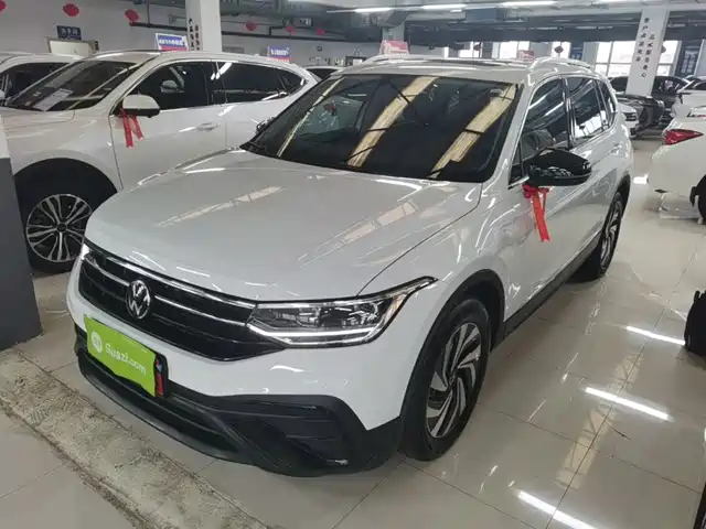 VOLKSWAGEN TIGUAN L 2024