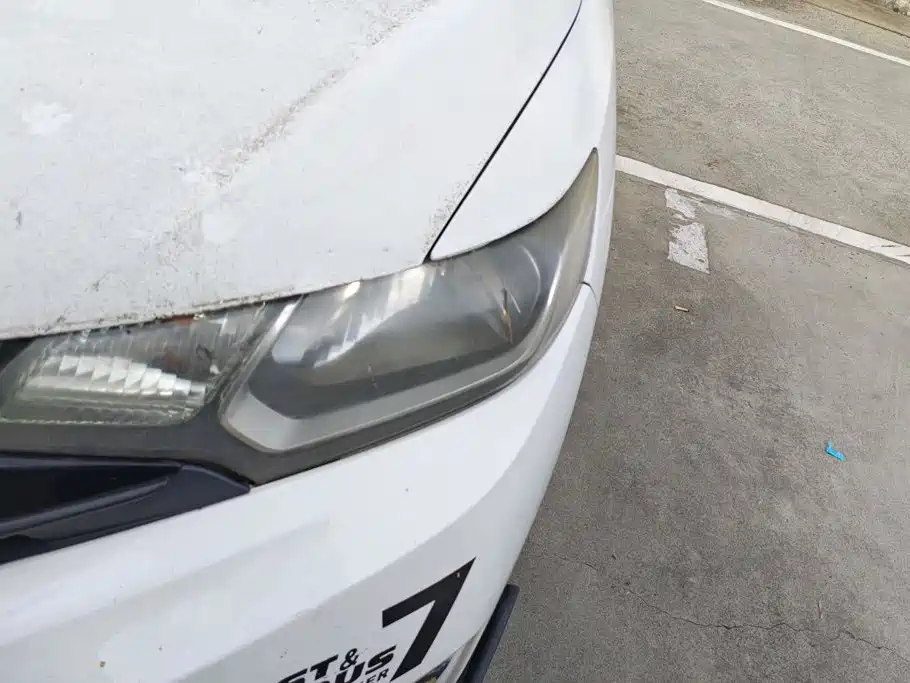 Photo 5 - Honda Fit