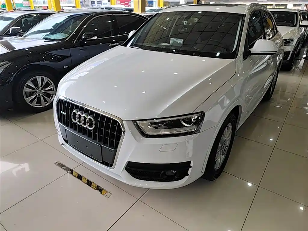 Audi Q3 2015 35 TFSI quattro Technology фото 2