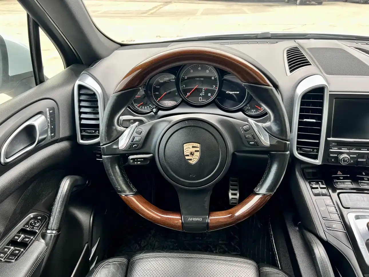 Porsche Cayenne 2011 Cayenne 3.0T фото 8