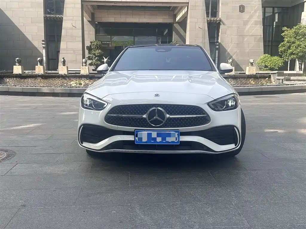 Mercedes-Benz C-Class 2025 C 260 L фото 2