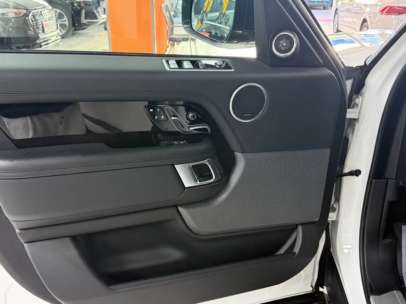 Фото 5 - Land Rover Range Rover