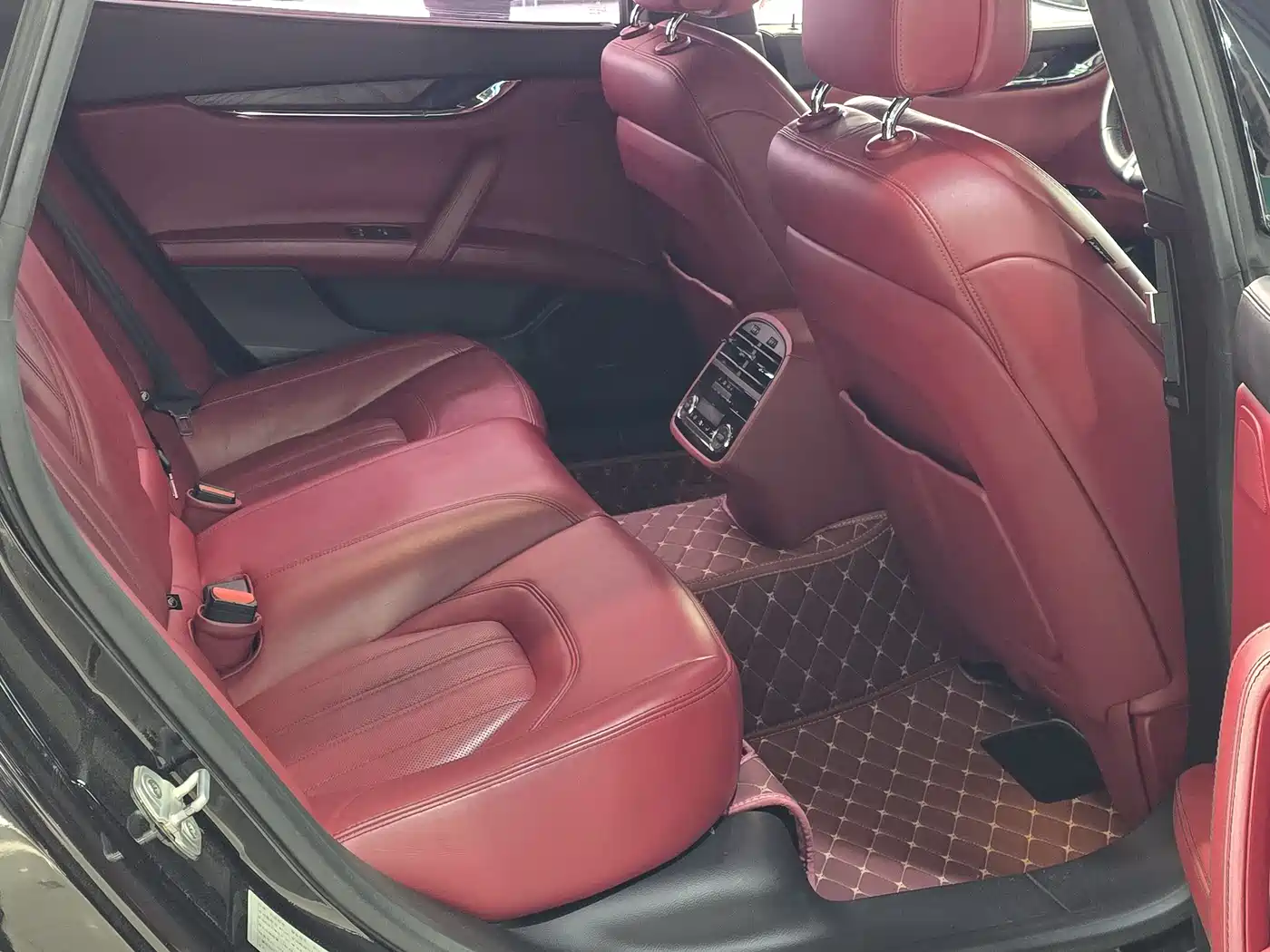 Maserati Quattroporte 2017 2017 3.0T Standard