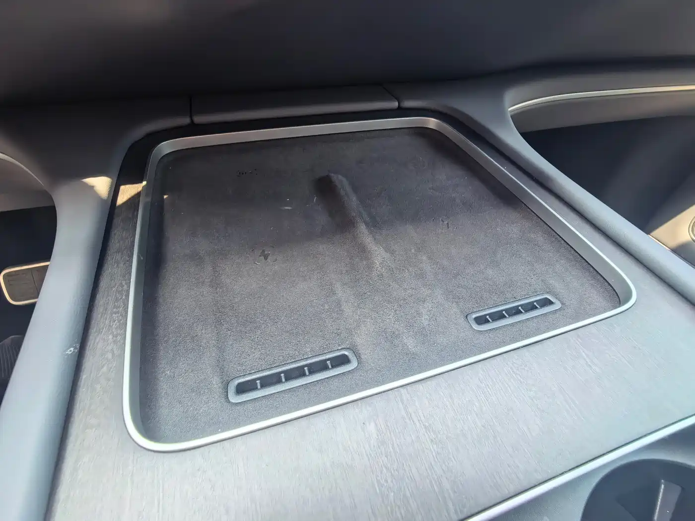 NIO ES8 2025 Base Model 7-Seater фото 22