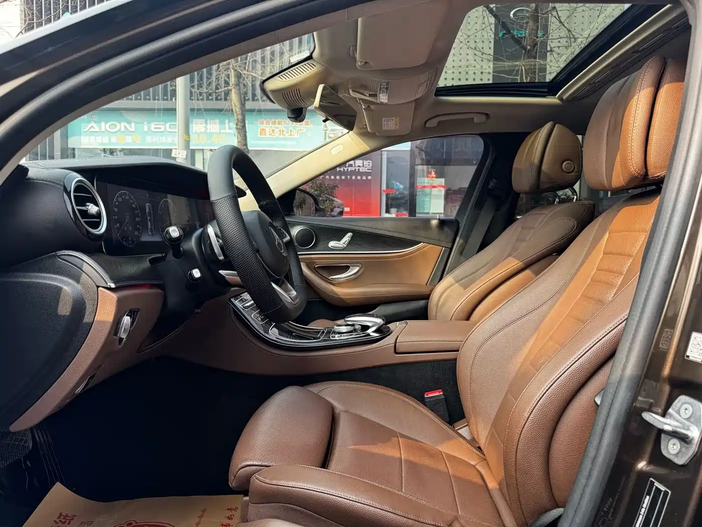 Mercedes-Benz E-Class 2016 E 200 L Sport Type фото 5