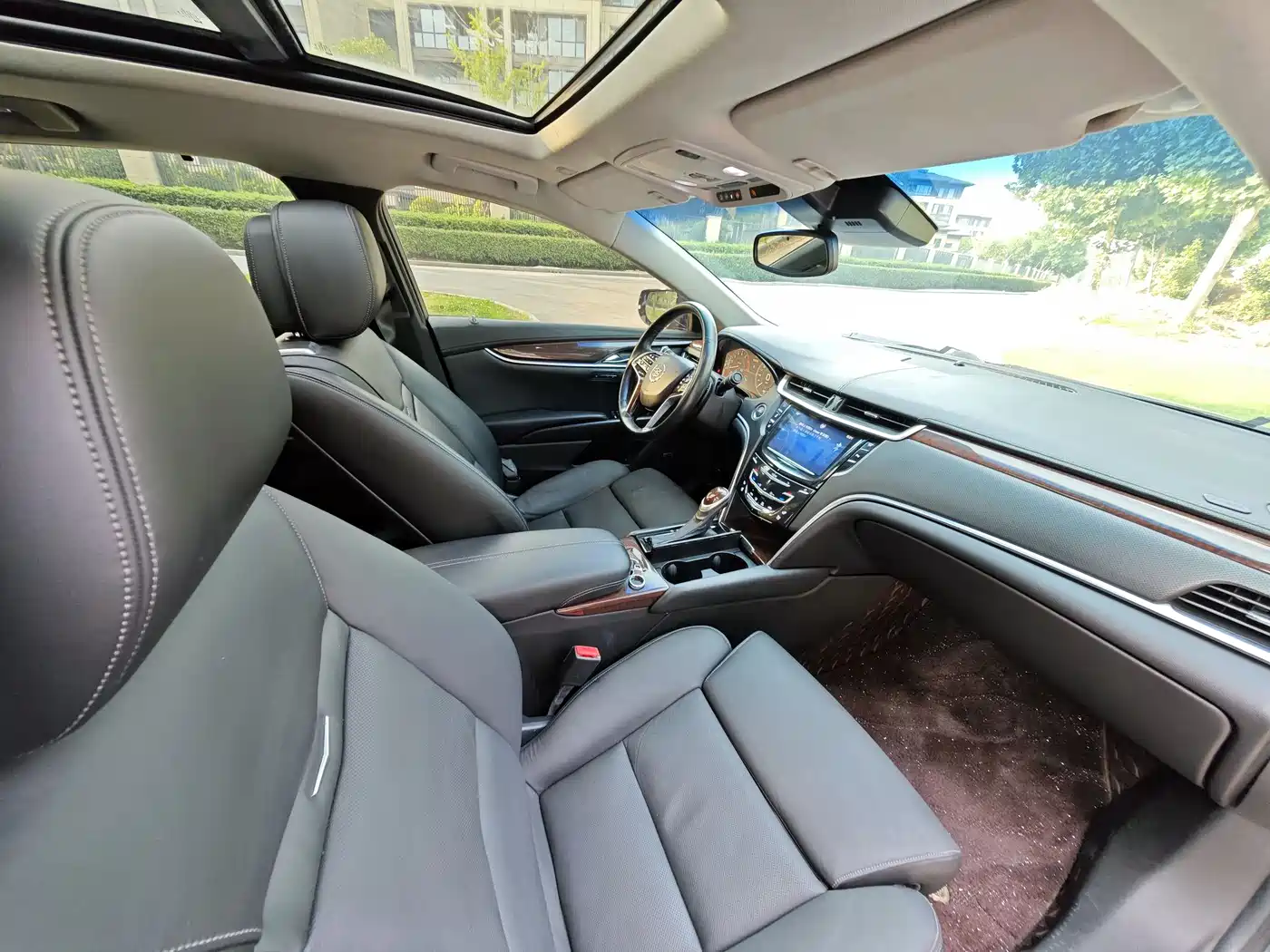 Cadillac XTS 2013 28T Luxury фото 11