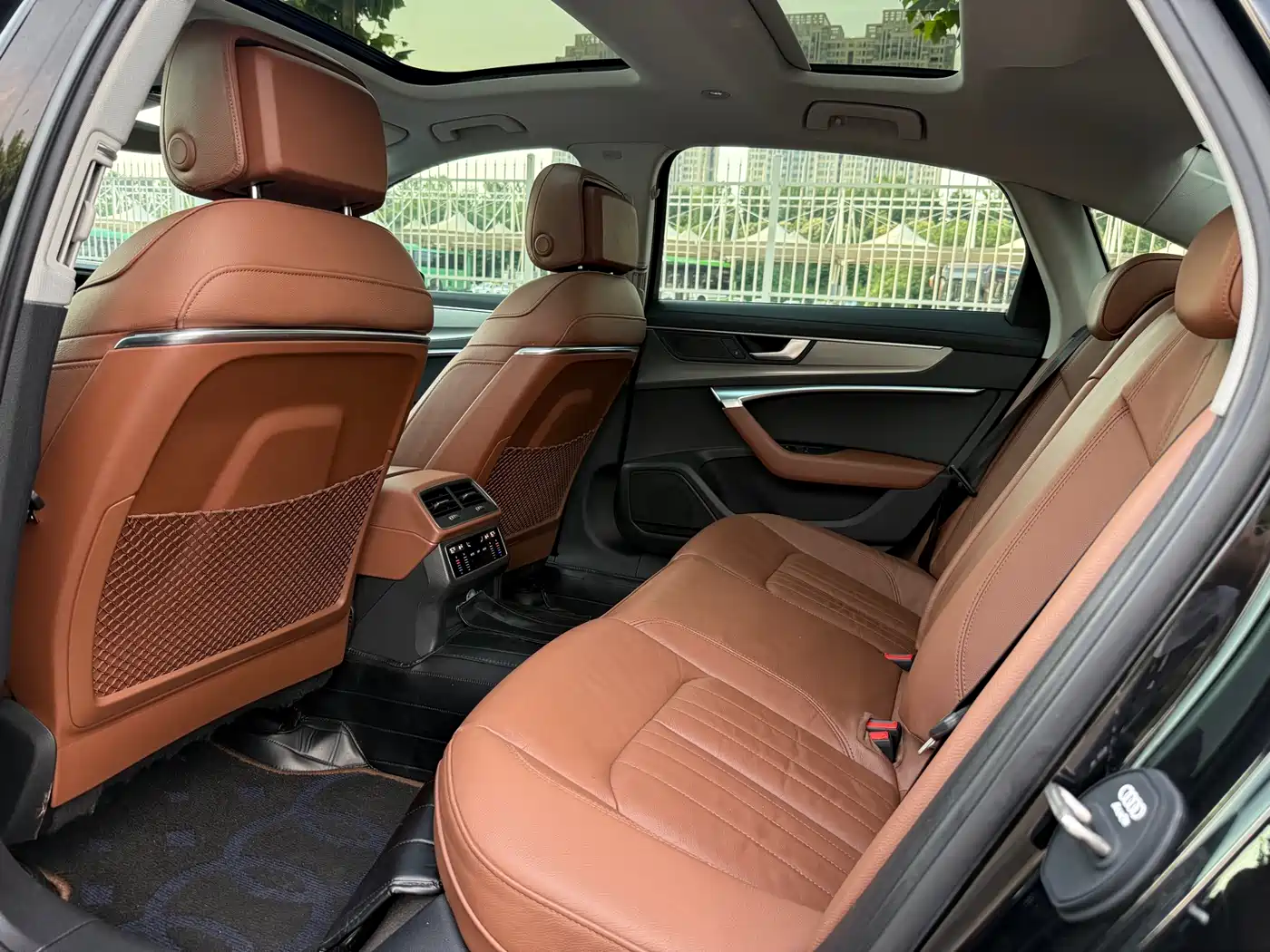 Audi A6L 2021 45 TFSI Exclusive Elegance фото 6