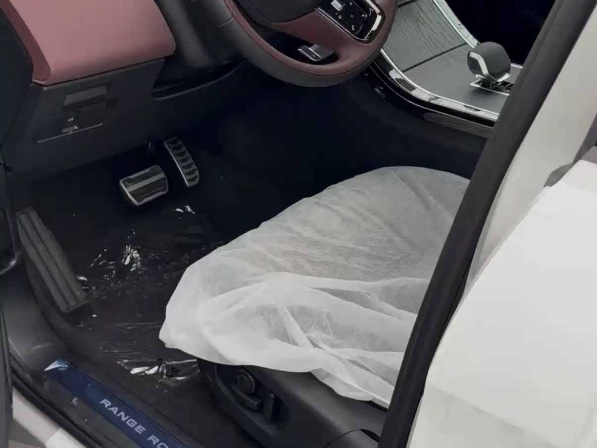 2026 Land Rover Range Rover Evoque