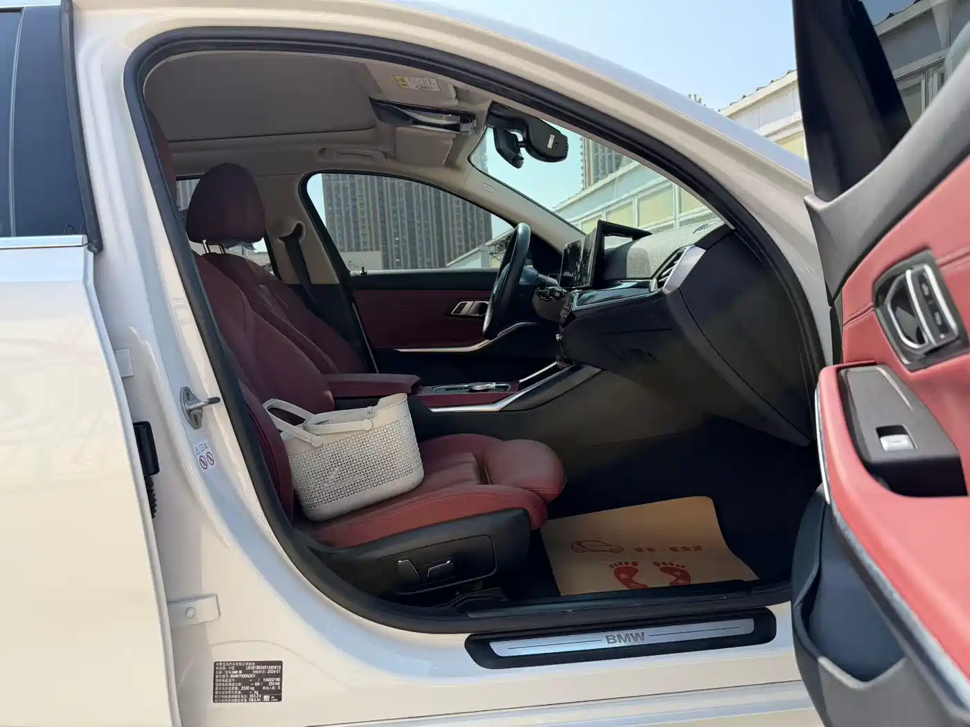 BMW i3 2024 eDrive 35 L фото 6
