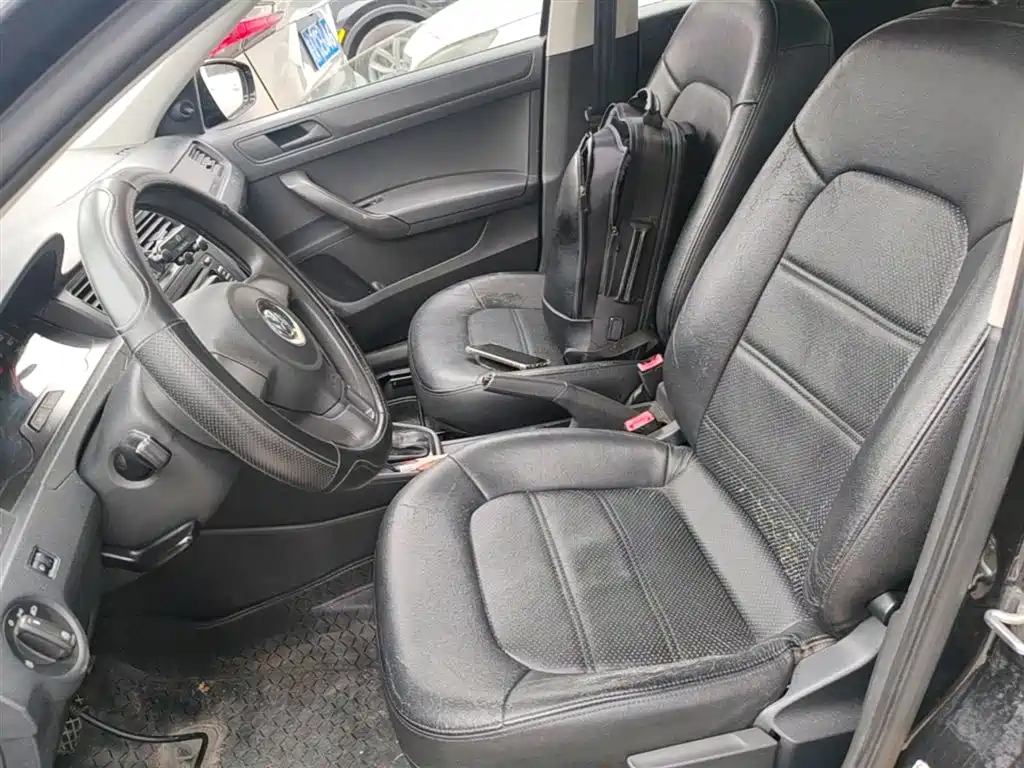 Volkswagen Santana 2015 1.6L Automatic Trend Edition фото 15