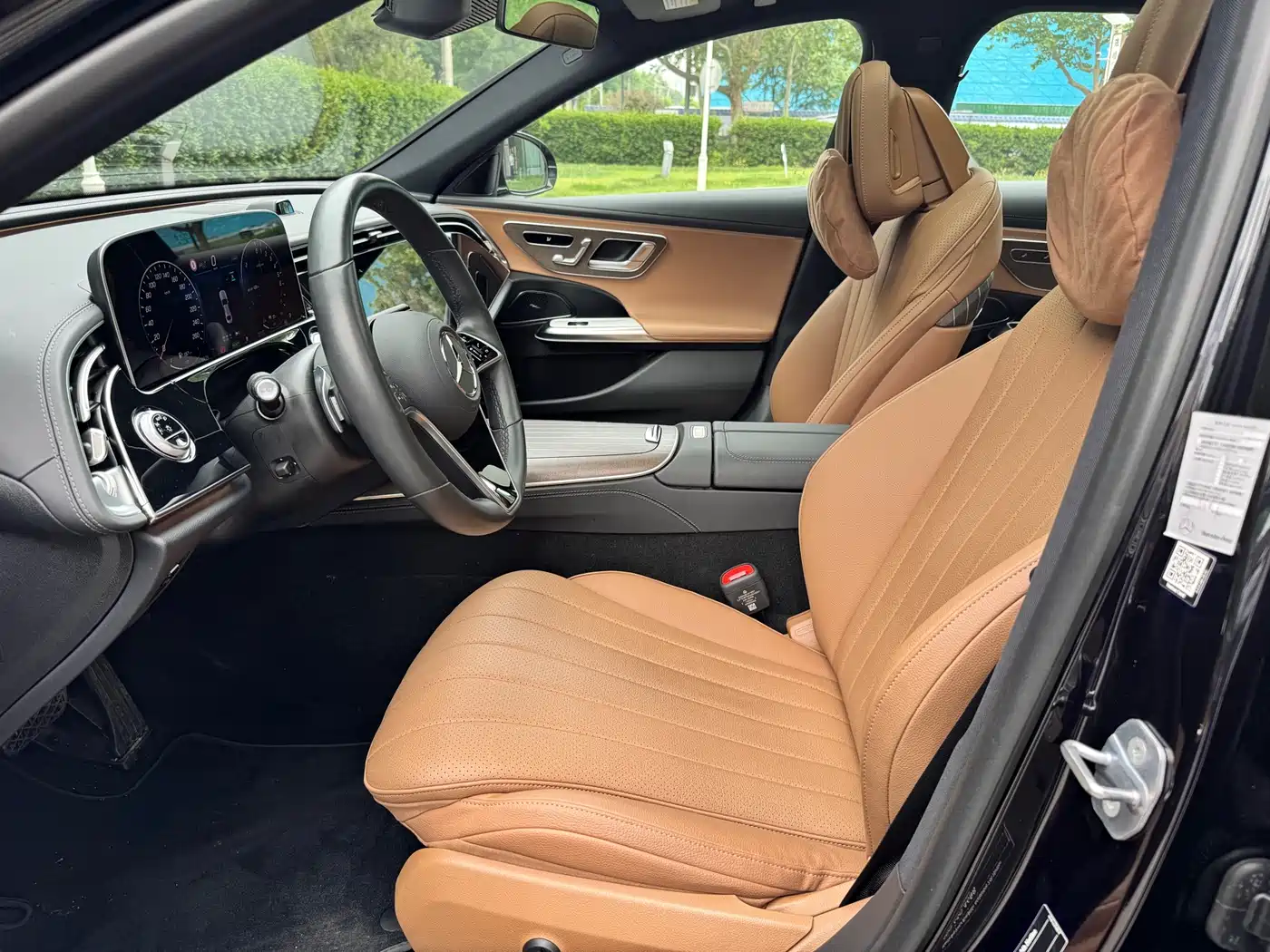 Mercedes-Benz E-Class New Energy 2024 E 350 e L Plug-in Hybrid Sedan фото 9