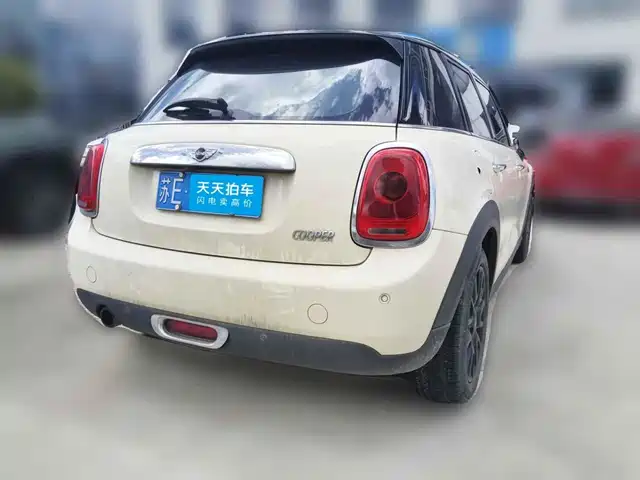 MINI 2016 1.5T COOPER 5-Door — фото 2