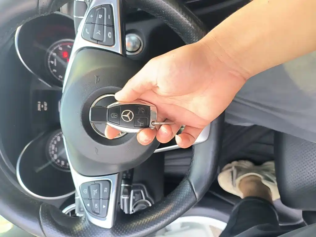 Фото 9 - Mercedes-Benz C-Class