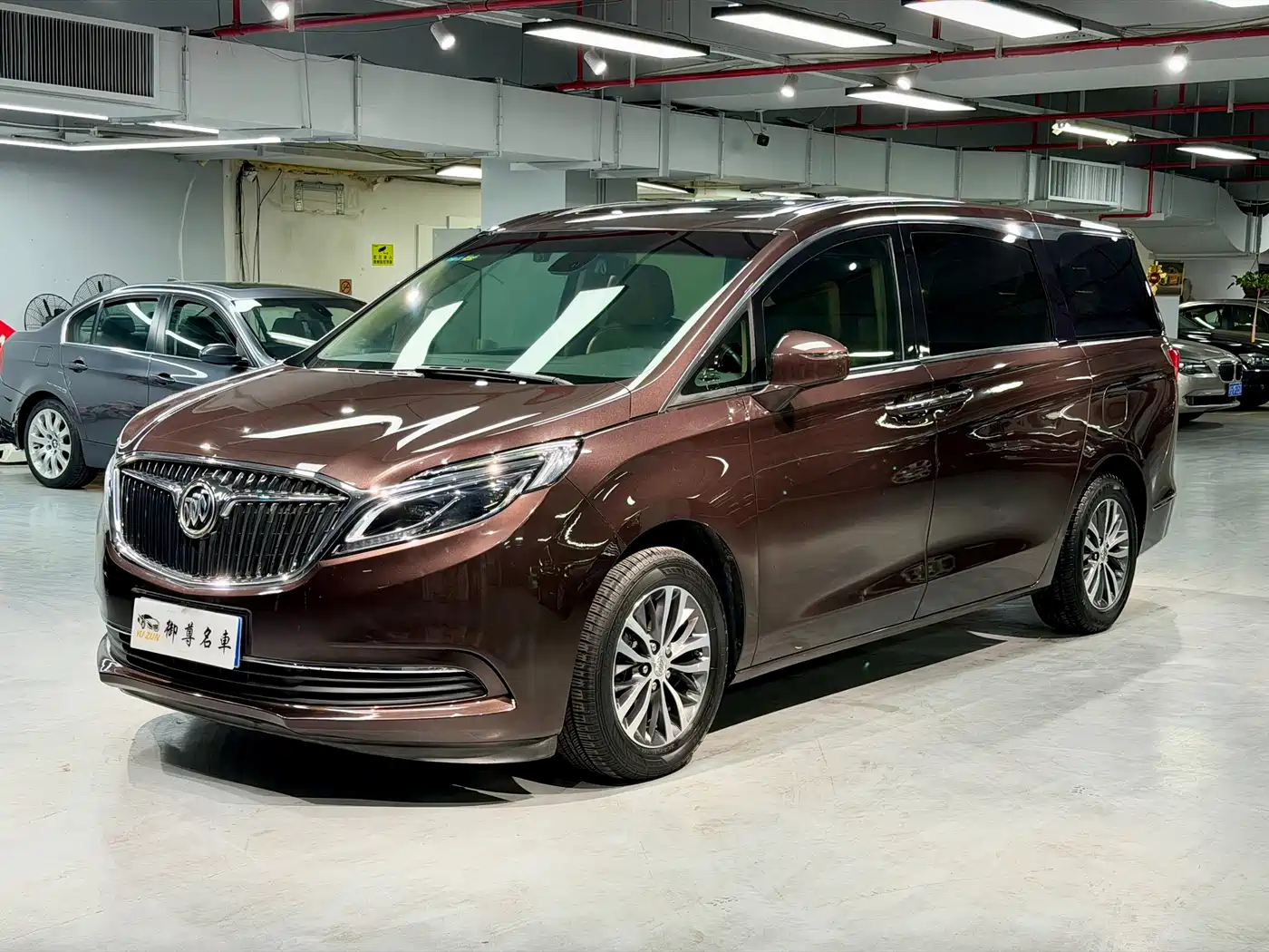 Buick GL8 2017 ES 28T Flagship China V