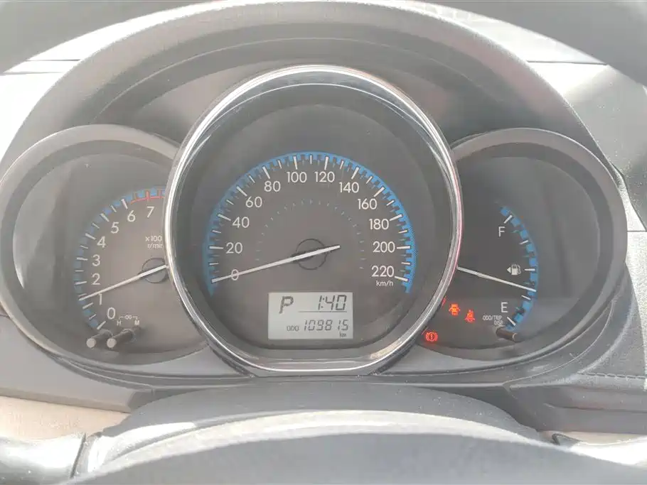 Toyota Vios 2017 1.5L CVT Pioneer фото 14