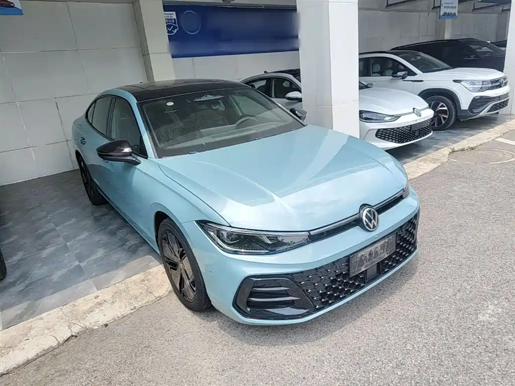 Volkswagen Passat 2025 Model Pro 380TSI Starlight Dragon Premium Edition фото 22