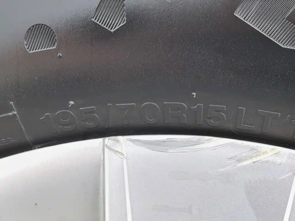 Changan Kuayue Kuayue King F3 2021 2021 1.6L Luxury Long Wheelbase DAM16KL