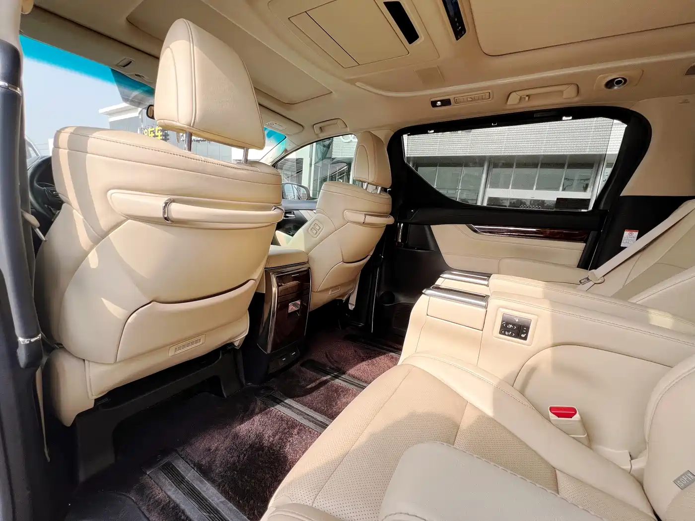 Toyota Alphard 2018 Facelift 3.5L Luxury Edition фото 7